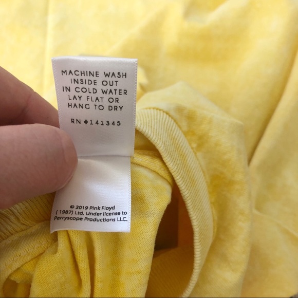 Daydreamer Pink Floyd Animals Yellow Acid Wash Tee - Picture 6 of 7